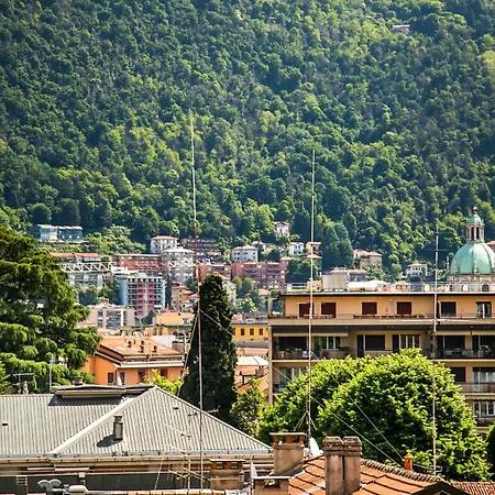 Apartman Comolakesuite *