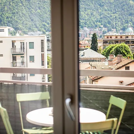 Comolakesuite * Como