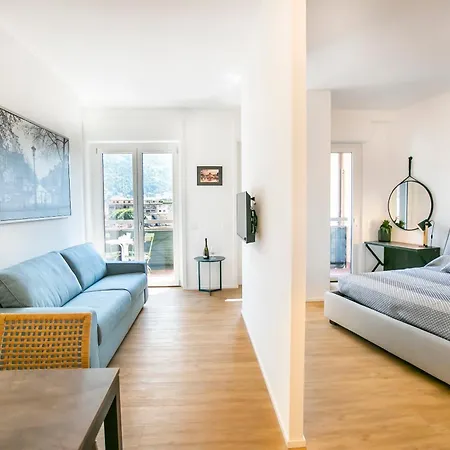 Apartament Comolakesuite *